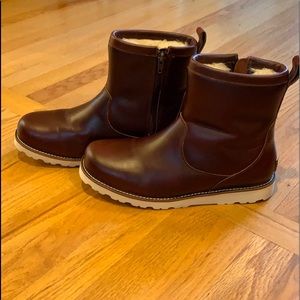 UGG BOOTS MENS